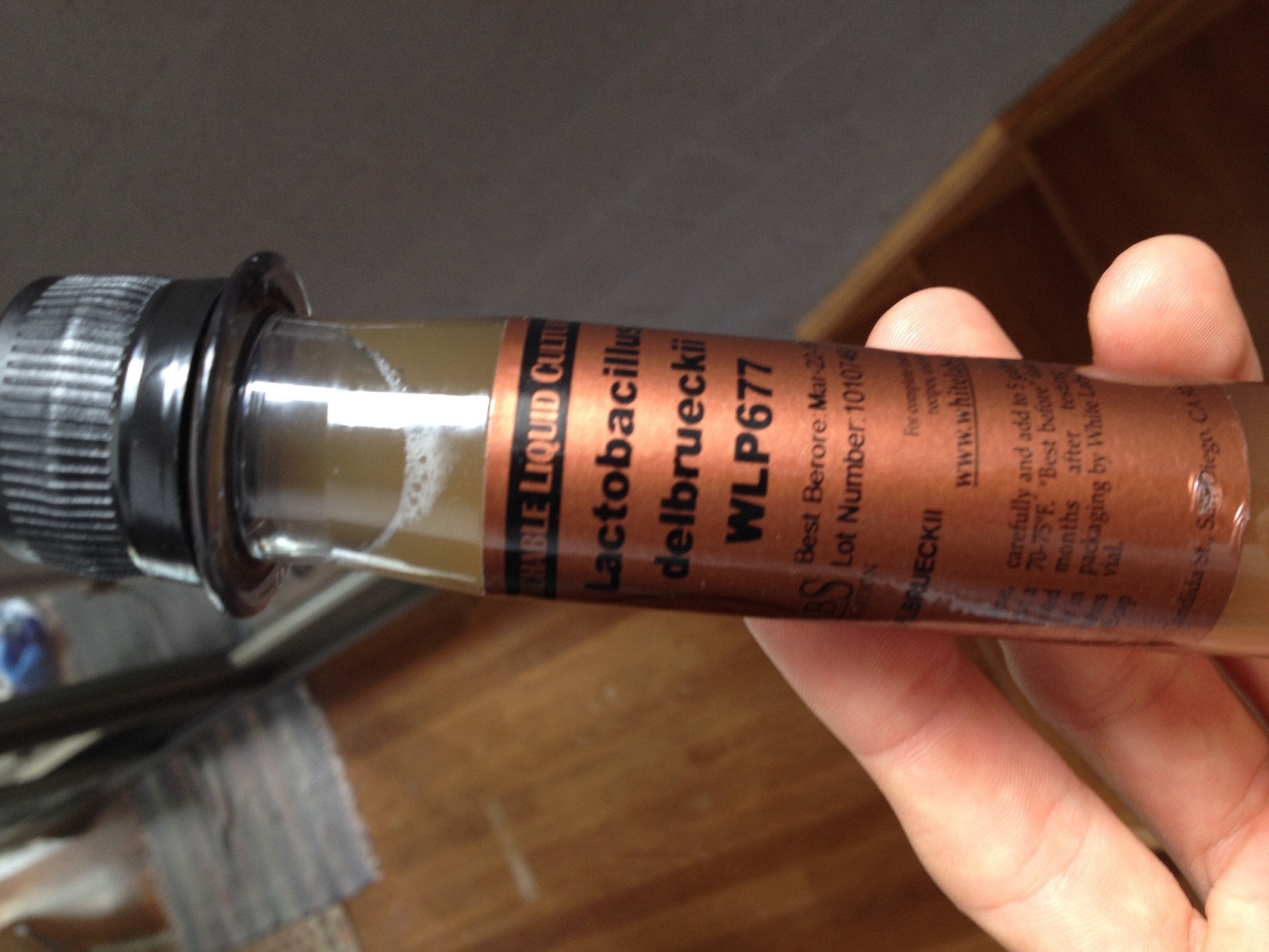 Crazy sour juice! Only a few drops and your beer will be wacky...