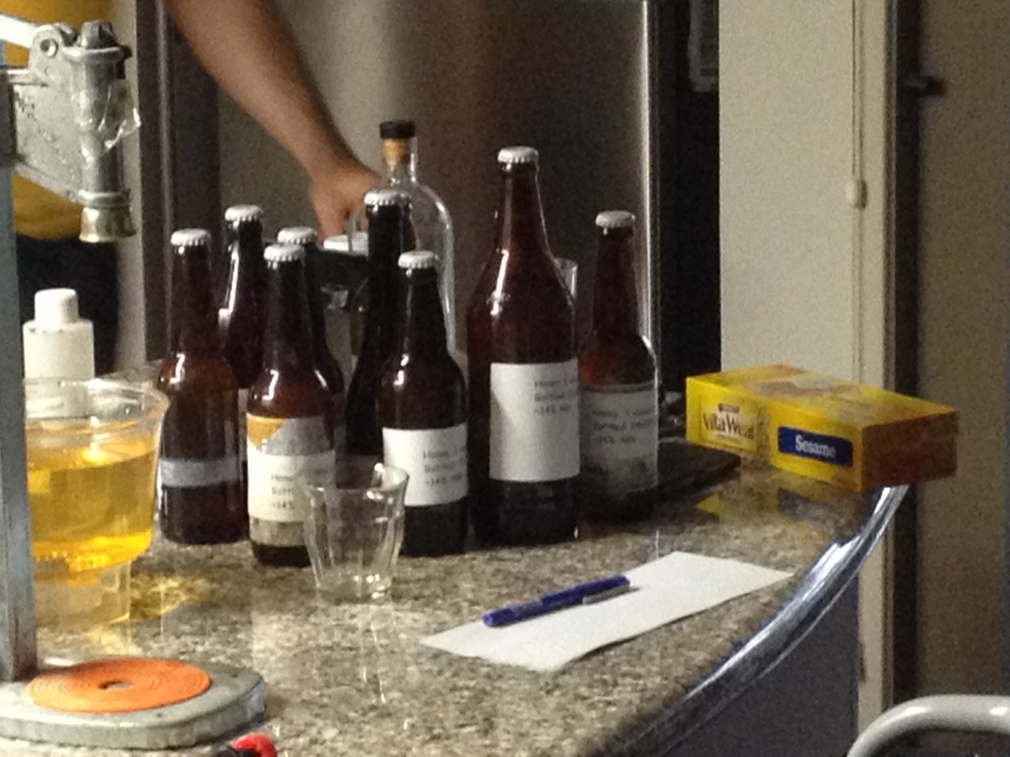 Bottle of mead 1 done! Note that the golden liquid is not mead, but rather the sterilising solution.