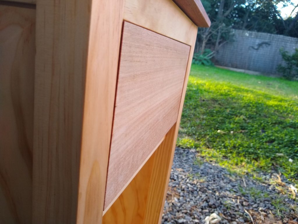 Flush fit drawer front